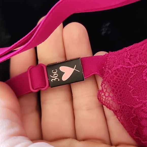 Victoria's Secret bra- size 36c- NWT - Picture 7 of 8